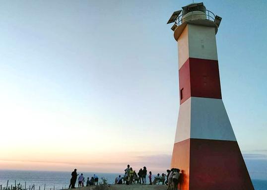El Mirador del Faro - Lugar turístico en Máncora, Perú